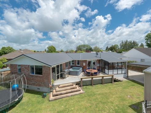 10 Eucalyptus Place, Chartwell