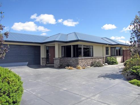 5 Merlot Drive, Greenmeadows