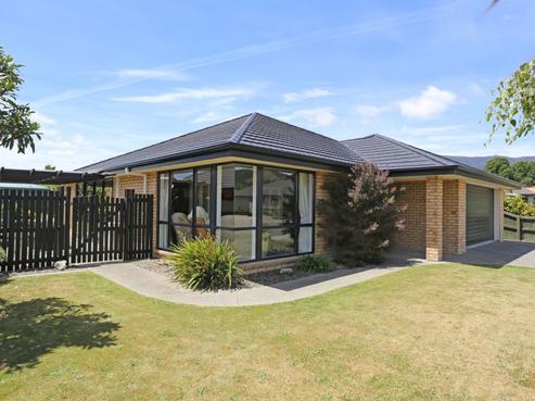 10 Kendall View, Stoke