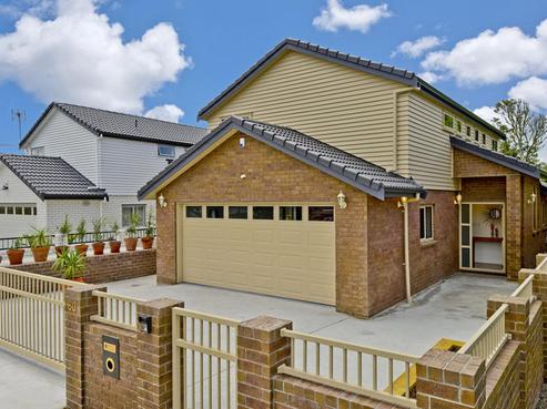 80 Eversleigh Road, Belmont