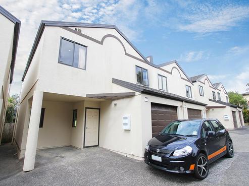 4/2 Sunnydale Place, Oteha