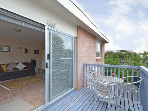 2/609 Fergusson Drive, Trentham