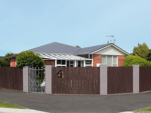 1 Claridges Road, Casebrook