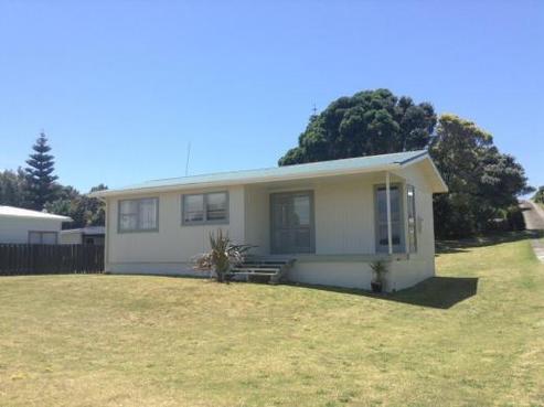 613 Pukehina Parade, Pukehina