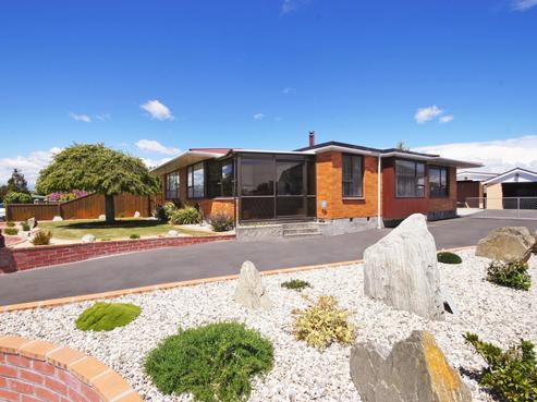 61 Denise Crescent, Hornby