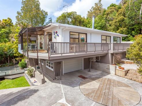 769 South Titirangi Road, Titirangi
