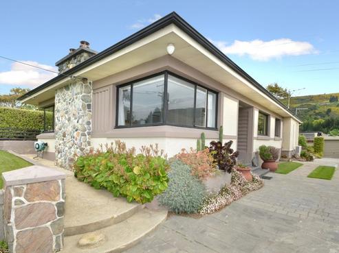 18 Derwent Street, Helensburgh