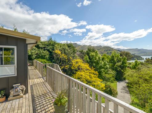 18 Merlincote Crescent, Governors Bay