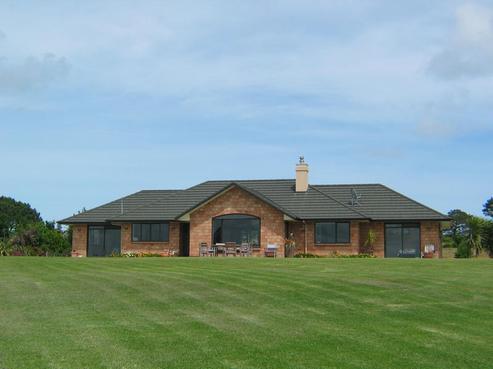 2992 Awhitu Road, Awhitu