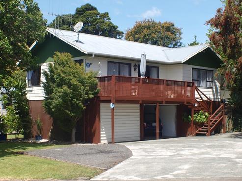 49 Eden Terrace, Kamo