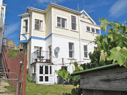 1 Lovelock Avenue, North Dunedin