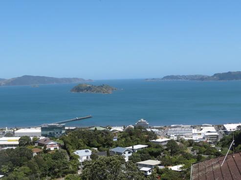 15 Te Whiti Grove, Korokoro