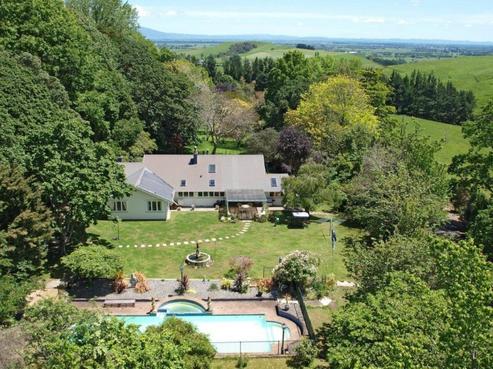 84 Tirohanga Road, Rotoorangi