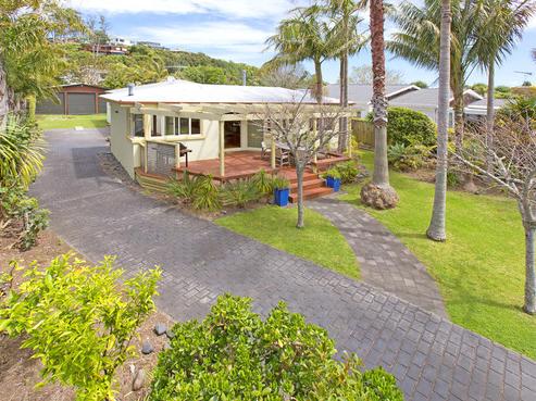 32 Laurence Street, Manly