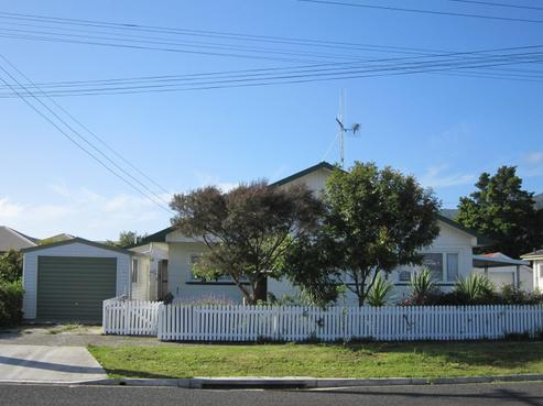 109 Fenton Street, Thames
