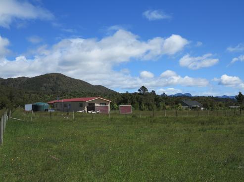 36 Onekaka Iron Works Road, Onekaka