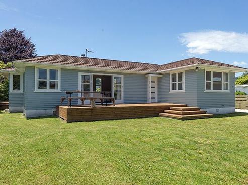 29 Robinson Avenue, Holdens Bay