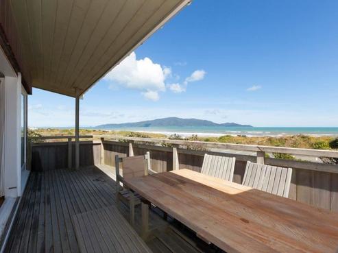 73 Tutere Street, Waikanae Beach