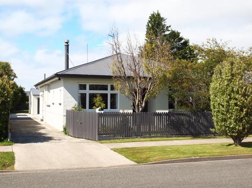 15 Avenal Street, Avenal