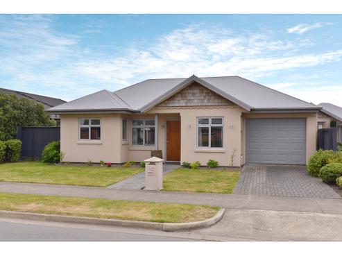 1/12 Mounter Avenue, Northwood