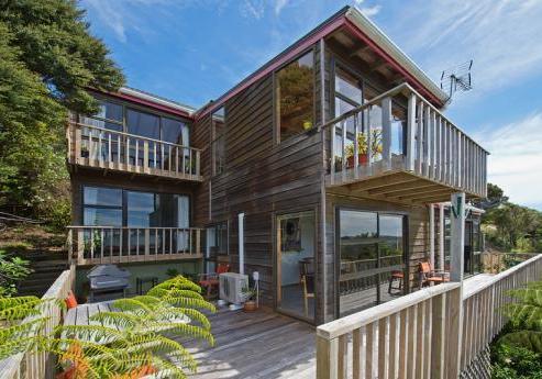 5 Pacific Parade, Surfdale