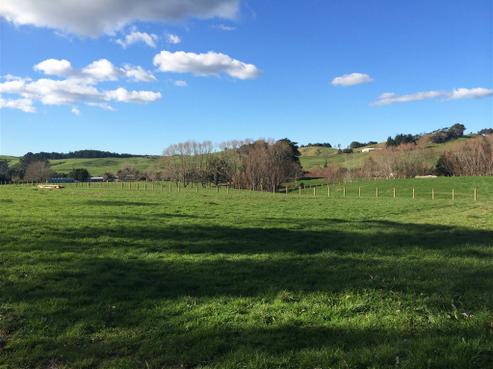 341 Monowai Road, Kaukapakapa