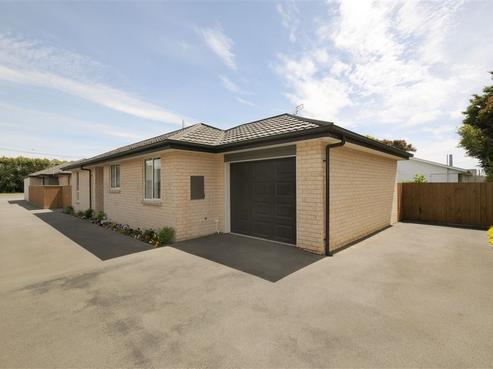 212B Racecourse Road, Sockburn