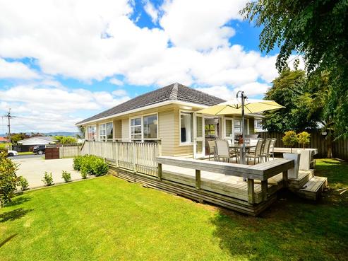 11A Waione Avenue, Te Atatu Peninsula
