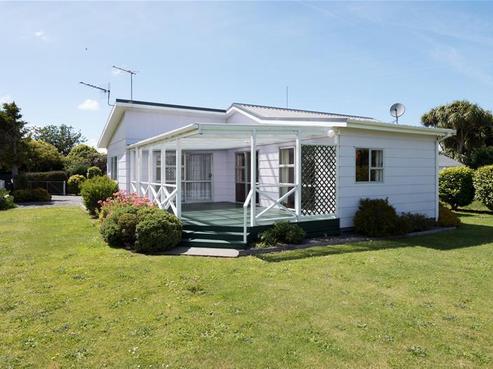 23 Dixon Avenue, Hawera