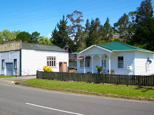1113 Broadwood Road, Herekino