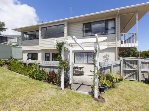 26 Arnold Grove, Paraparaumu Beach