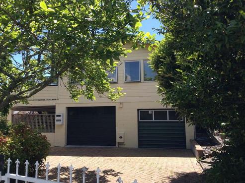 4 Mark Place, Lynmore