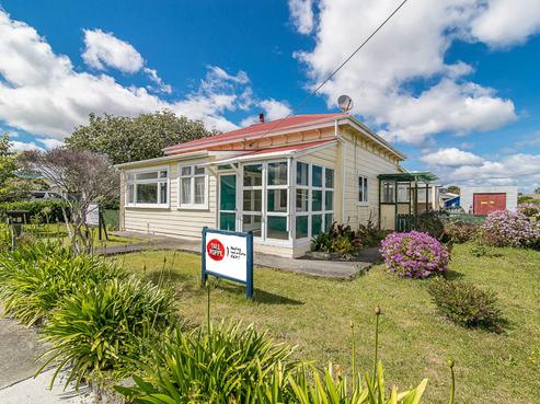 13C Iti Street, Otaki