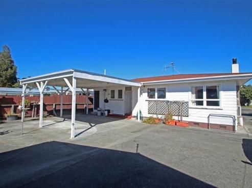 24 James Foley Avenue, Pirimai
