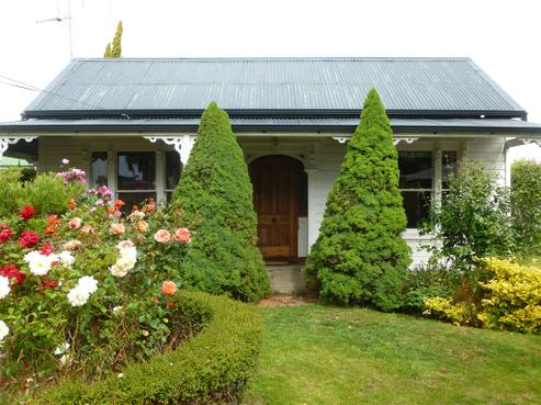 166 Chalmers Avenue, Hampstead