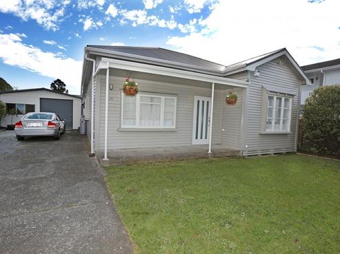35 Mills Street, Boulcott