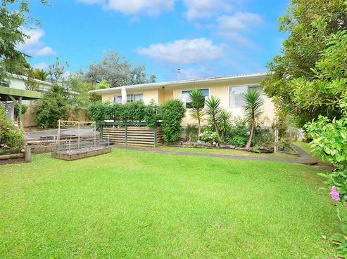 1/6 Fitzwilliam Drive, Torbay