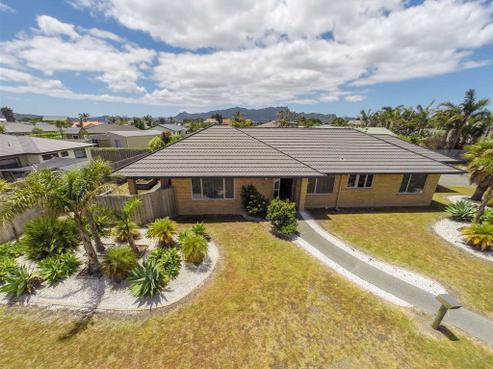 15 Hoihere Drive, One Tree Point