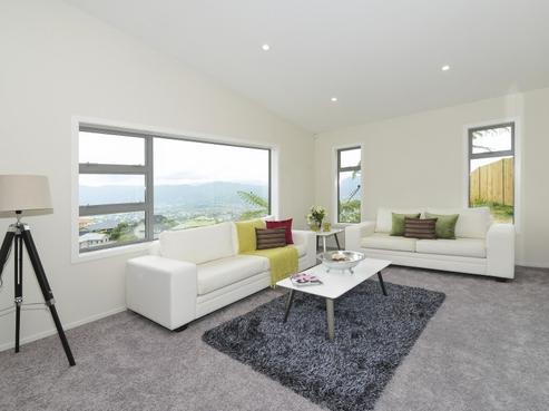 121 Redvers Drive, Belmont