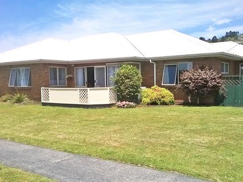 1 Ashmore Place, Fairy Springs