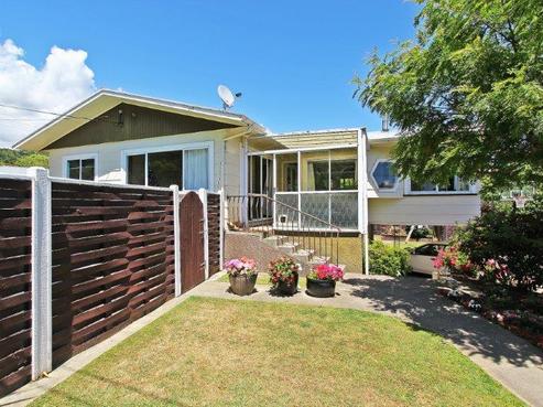11 Enner Glynn Road, Enner Glynn