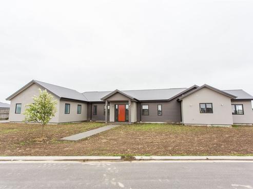 11 Leonie Lane, West Melton