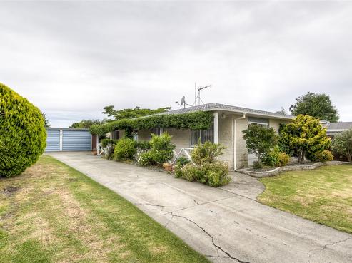 48 Whiting Crescent, Greenmeadows