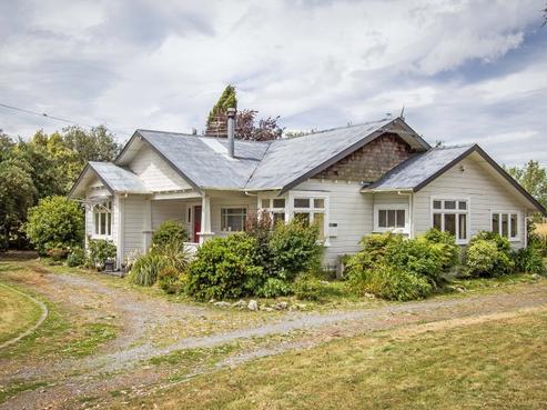 441 Kahutara Road, Featherston