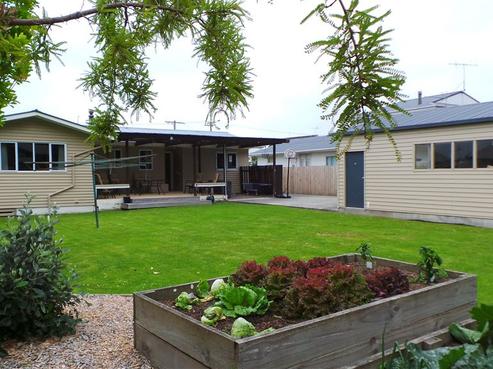 112 Prices Avenue, Thames