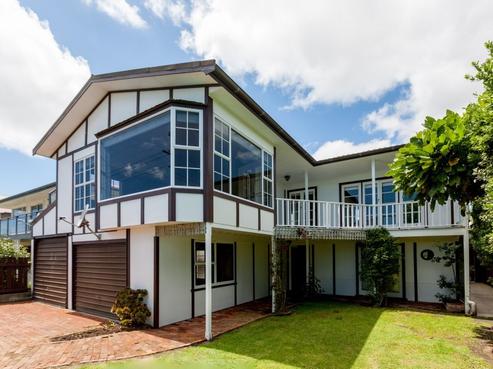 46 Messenger Terrace, Oakura