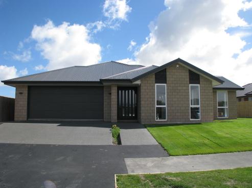 76 Liffey Springs Drive, Lincoln