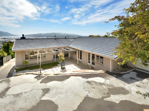 16 Bangor Terrace, Kew