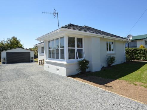 151 Salford Street, Rosedale