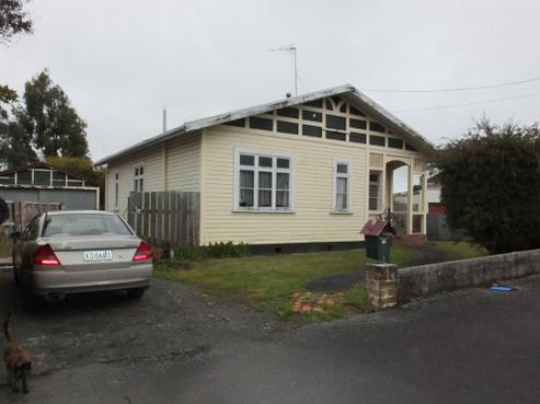 19 Hunia Street, Marton